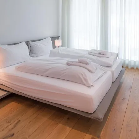 Edelweiss Mountain 06-08 * Φιλμς